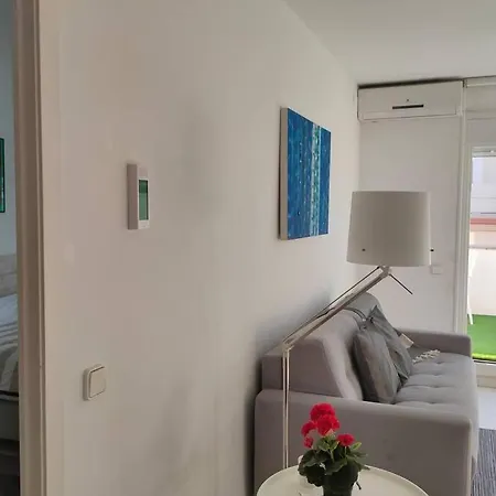 White Penthouse - Atico Para 2 Centro De Apartment Sitges