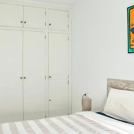 White Penthouse - ático Para 2 Centro De Apartamento Sitges